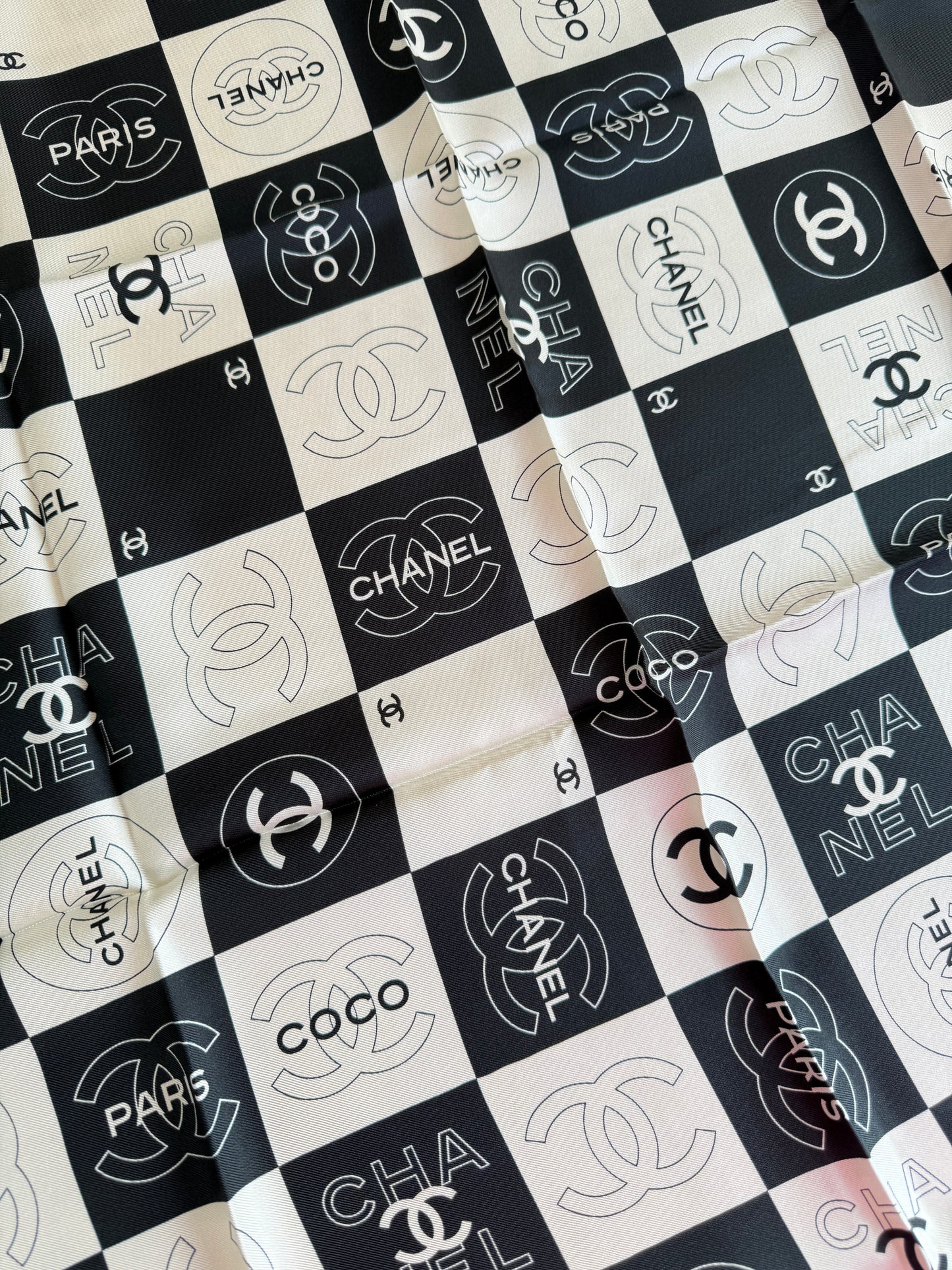 Chanel Mini Stole Scarf — Black & White, 65×65 cm