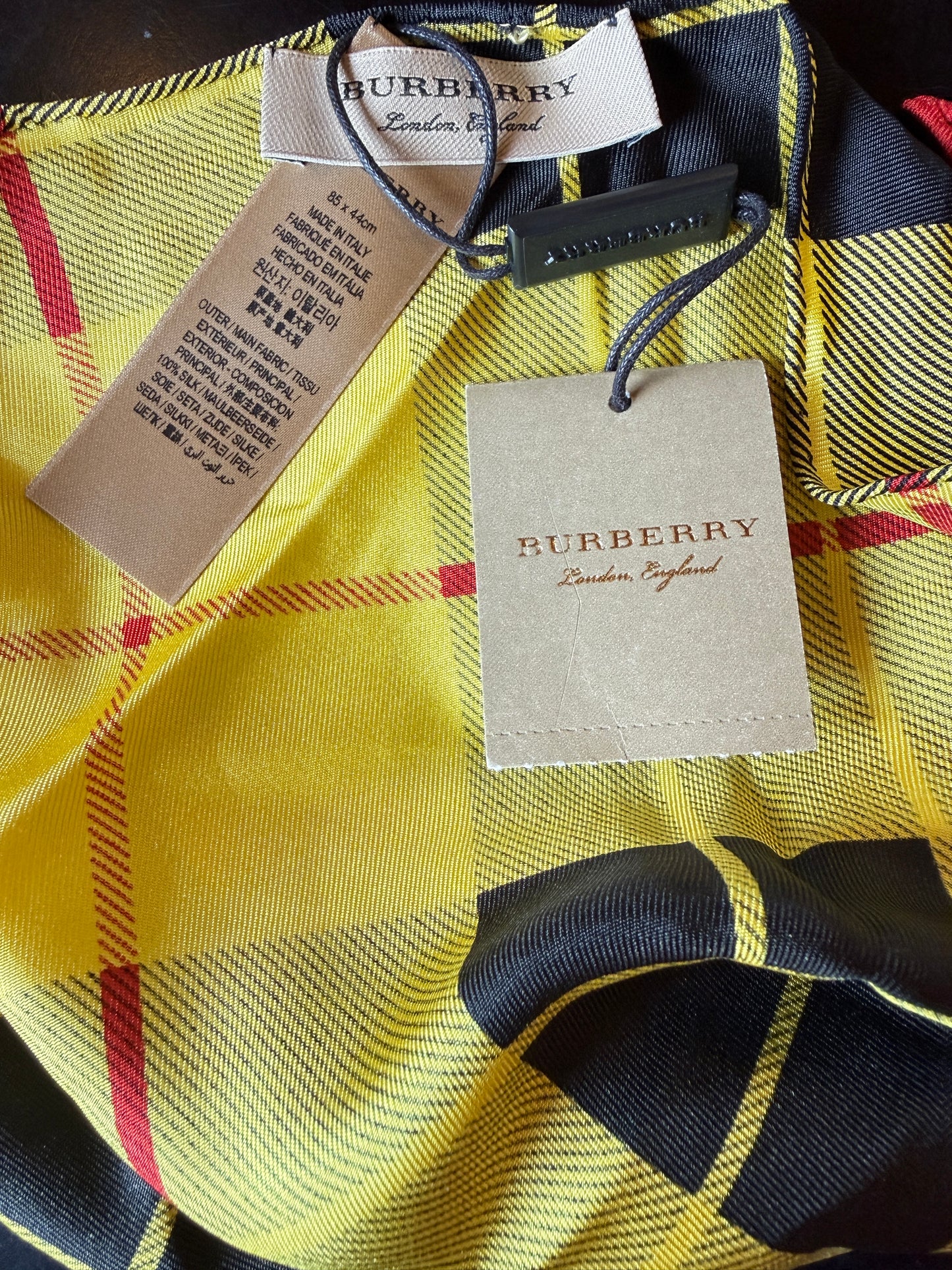 Burberry Triangle Choker — New with Tags